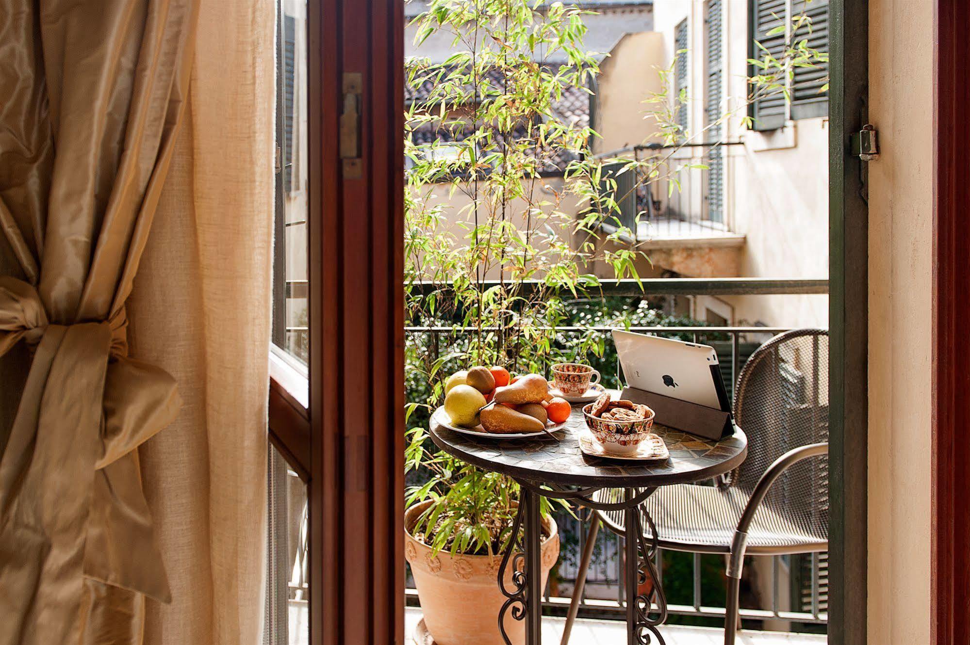 Bed and Breakfast Residenza Borsari Verona Exterior foto